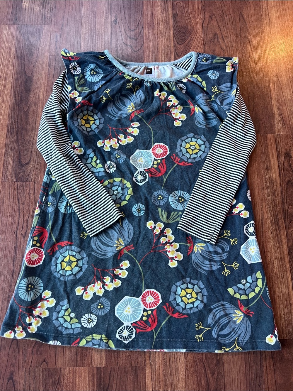 Tea Collection Girls Size 6 Floral Striped Long Sleeve Dress 100% Cotton